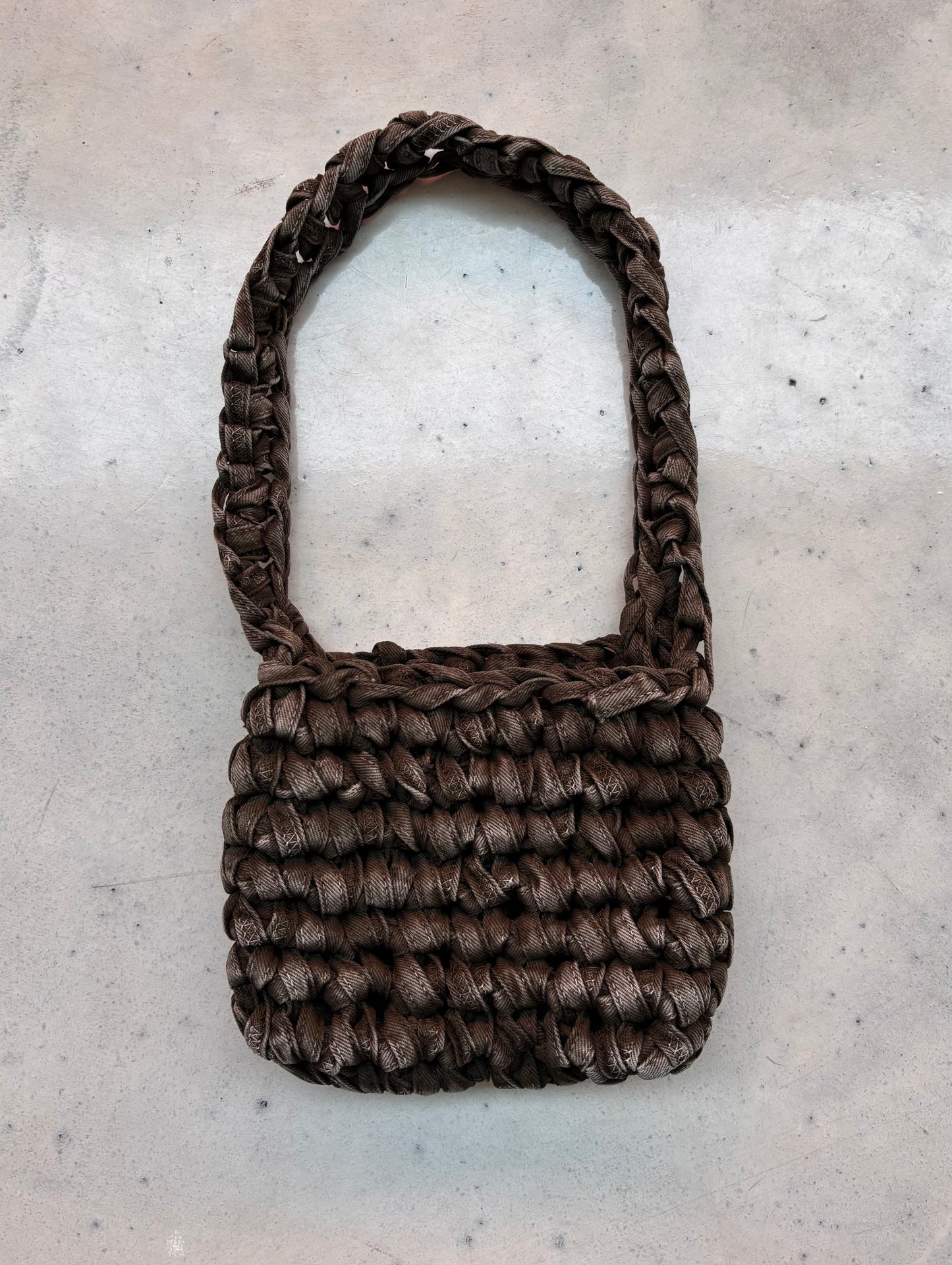THE CLASSIC-OLIVA